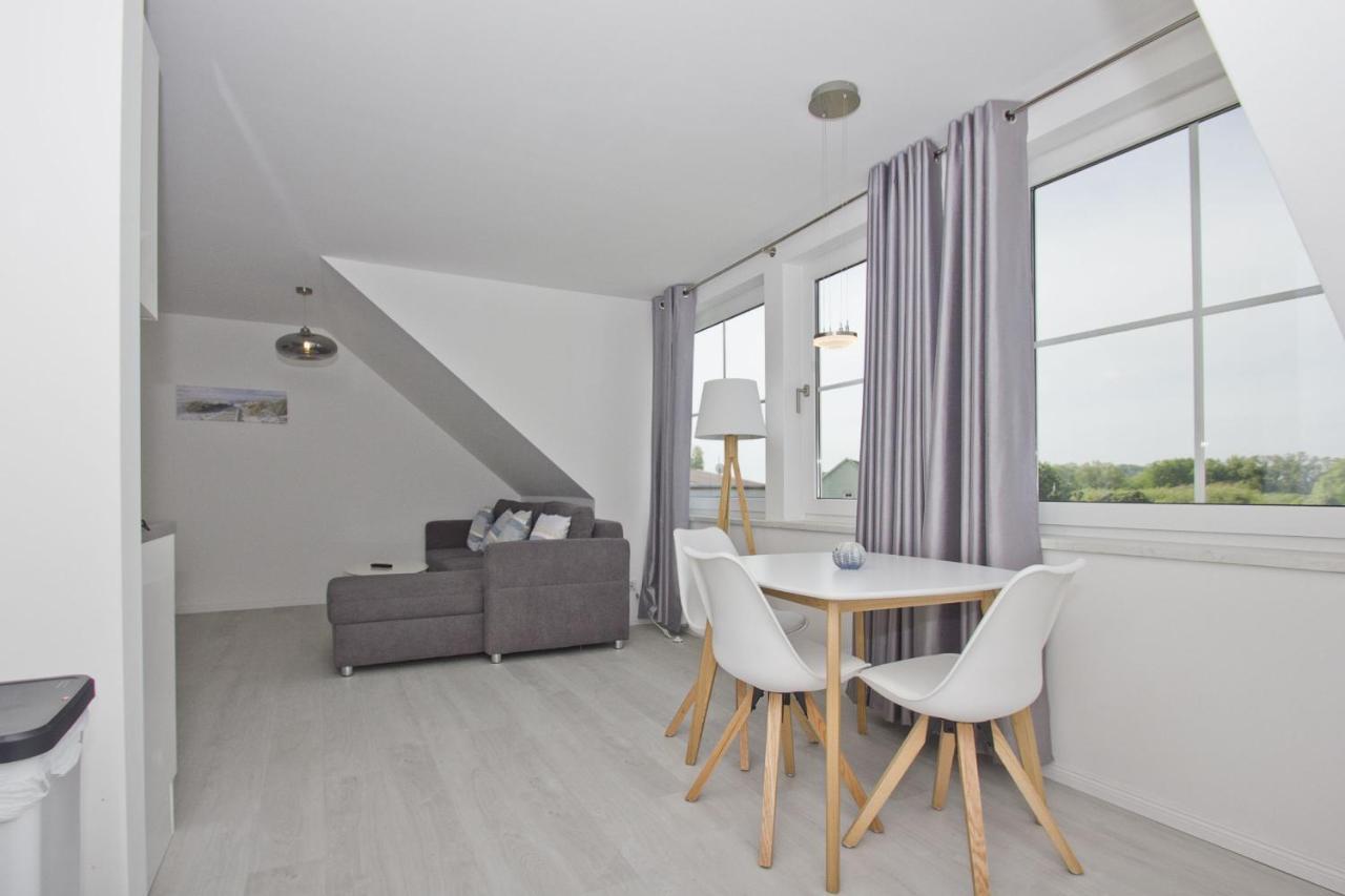 Ferienwohnung Mit Meerblick Und Gartennutzung - Haus Inselwind Fewo Meerstrand Groß Zicker 外观 照片