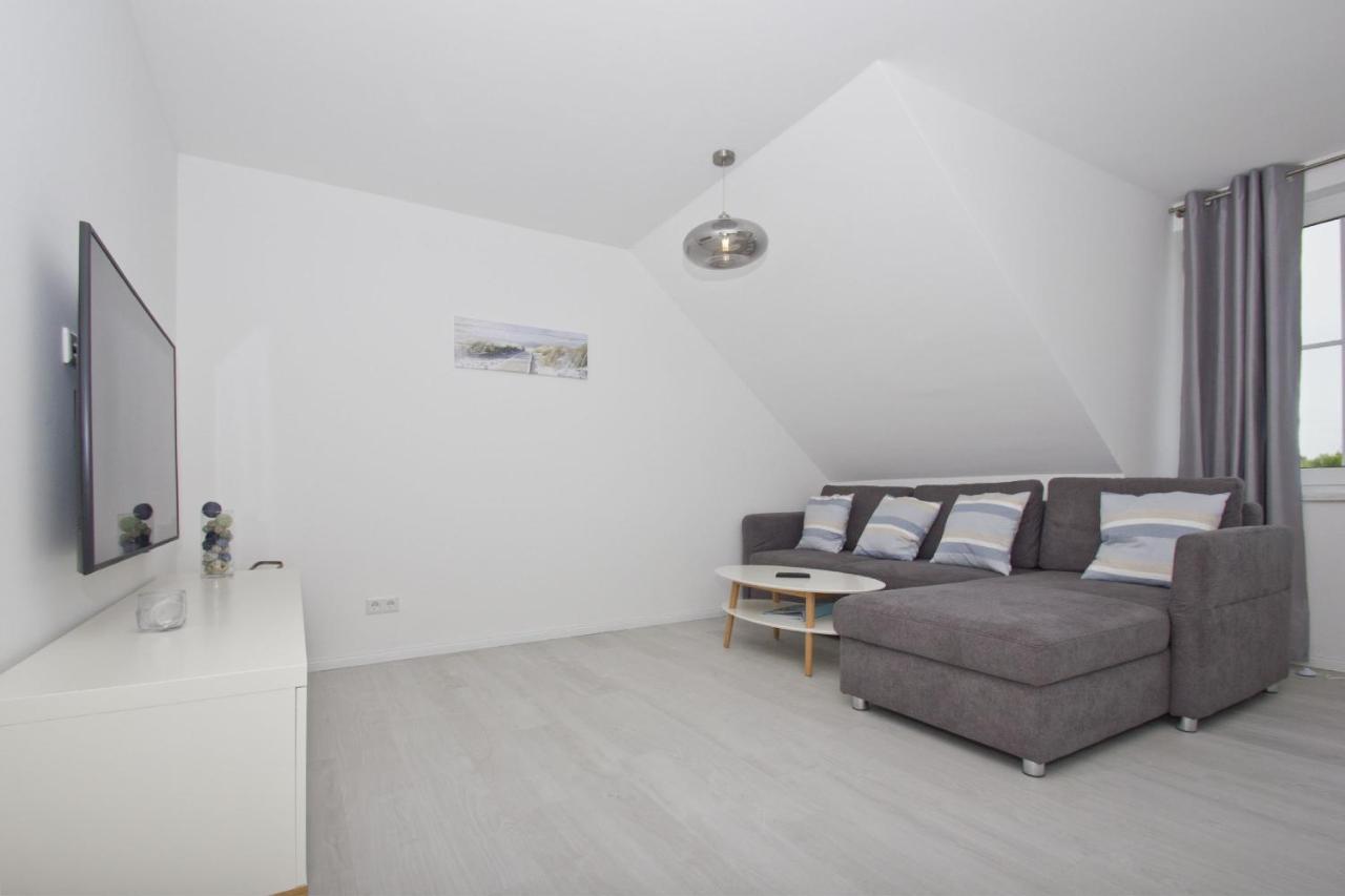 Ferienwohnung Mit Meerblick Und Gartennutzung - Haus Inselwind Fewo Meerstrand Groß Zicker 外观 照片